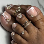 2026 New French False Toe Nails with Heart Rhinestone Design White Edge Summer Press on Toenails Fashion Fake Toenail Patches BareGlow