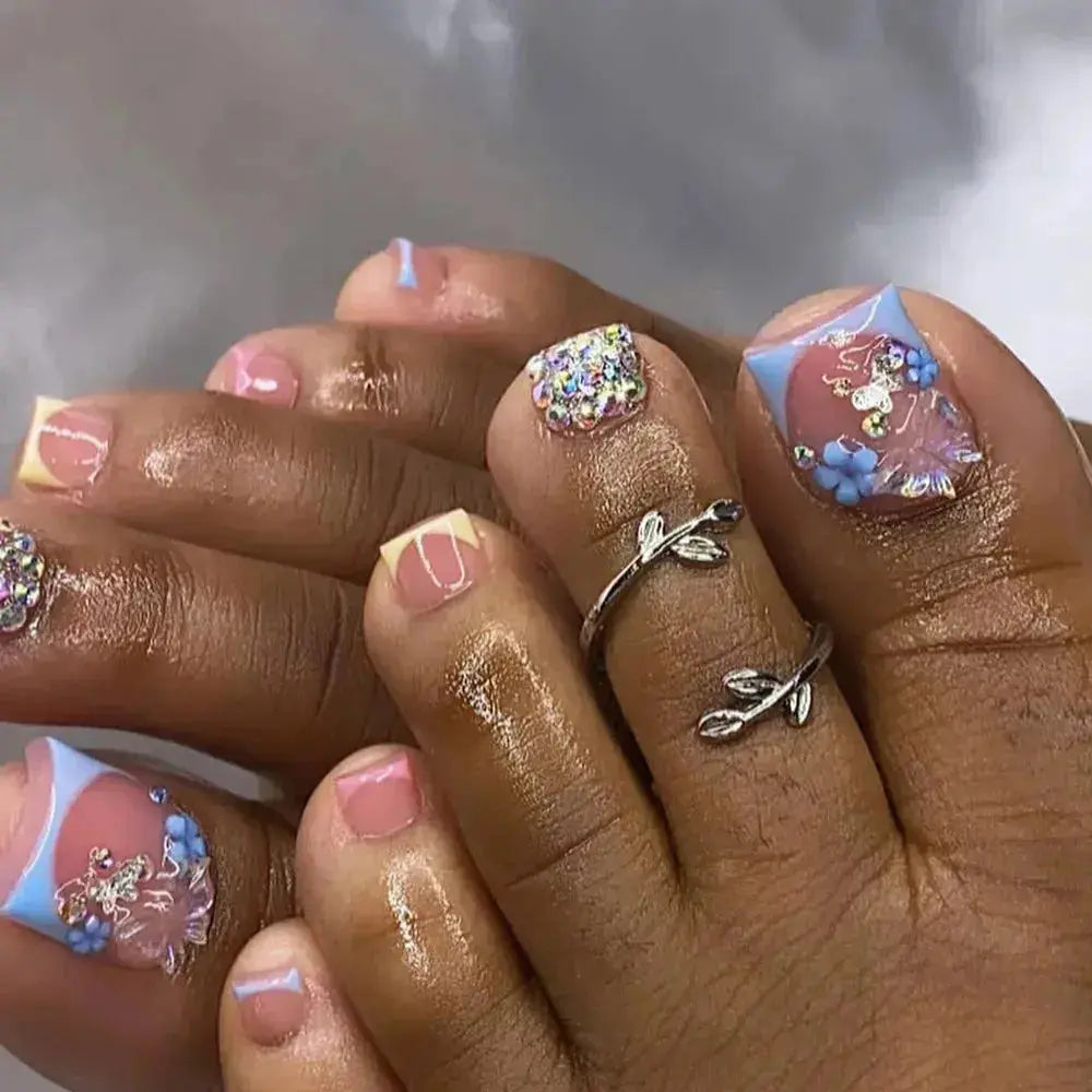 24Pcs Short Square Head French Fake Toenails with 3D Flower Design Press on False Nails Pink Simple Wearable Full Cover Nail Tip BareGlow