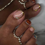 2026 New French False Toe Nails with Heart Rhinestone Design White Edge Summer Press on Toenails Fashion Fake Toenail Patches BareGlow