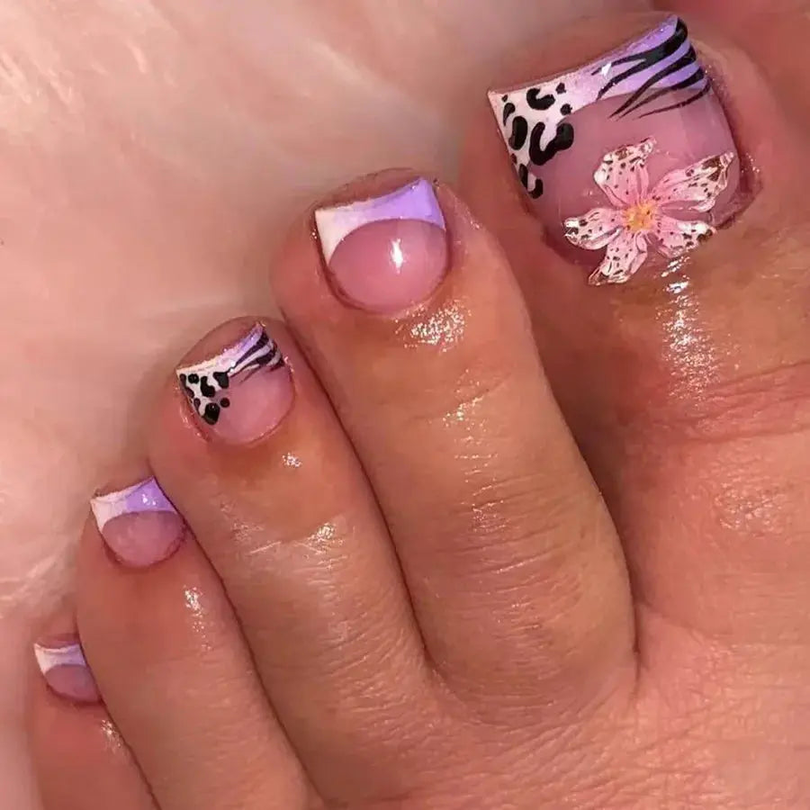 24Pcs Short Square Head French Fake Toenails with 3D Flower Design Press on False Nails Pink Simple Wearable Full Cover Nail Tip BareGlow