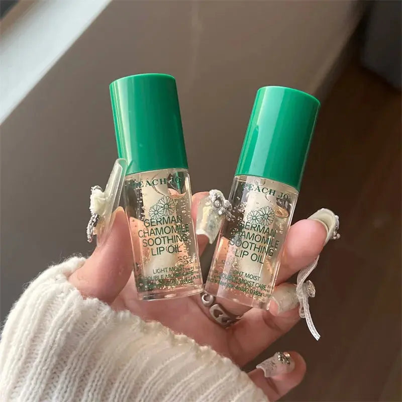 German chamomile lip oil, lightweight and moisturizing, double moisturizing and caring for lips, autumn and winter lip care BareGlow